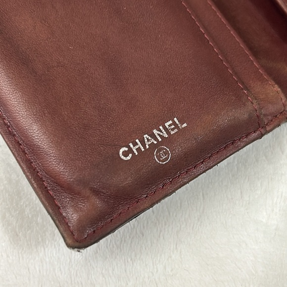 🖤Vtg CHANEL Lambskin Classic quilted flap wallet - Picture 9 of 17